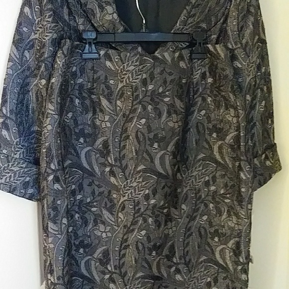 Maggie London 2 piece -Jacket and Skirt Size 6